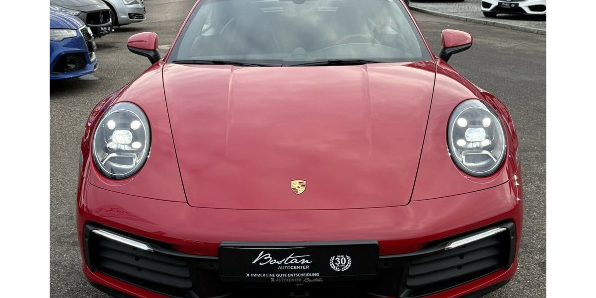 Porsche 992 911 CARRERA4/BOSE/LEDER/CHRONO/KAMERA/MEMORY 21.266 km 117.900 &euro; Villingen-Schwenningen 78054