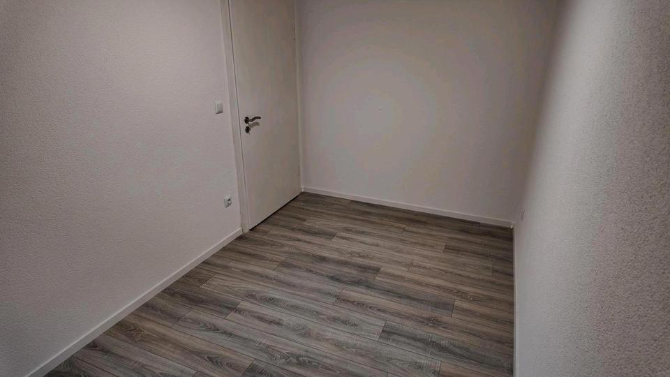 Doppelhaushälfte Tuttlingen - 5 Zimmer, 195 m&sup2;, 2.350&euro; | Angebot:25599390