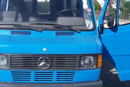 Mercedes-Benz Andere 153.000 km 10.500 &euro; Mönchweiler 78087