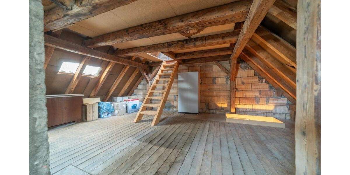 Bauernhaus, Landhaus Hüfingen Fürstenberg - 6 Zimmer, 262 m&sup2;, 379.000&euro; | Angebot:25671057