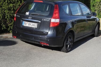 Hyundai i30 124.500 km 3.950 &euro; Zimmern 78658