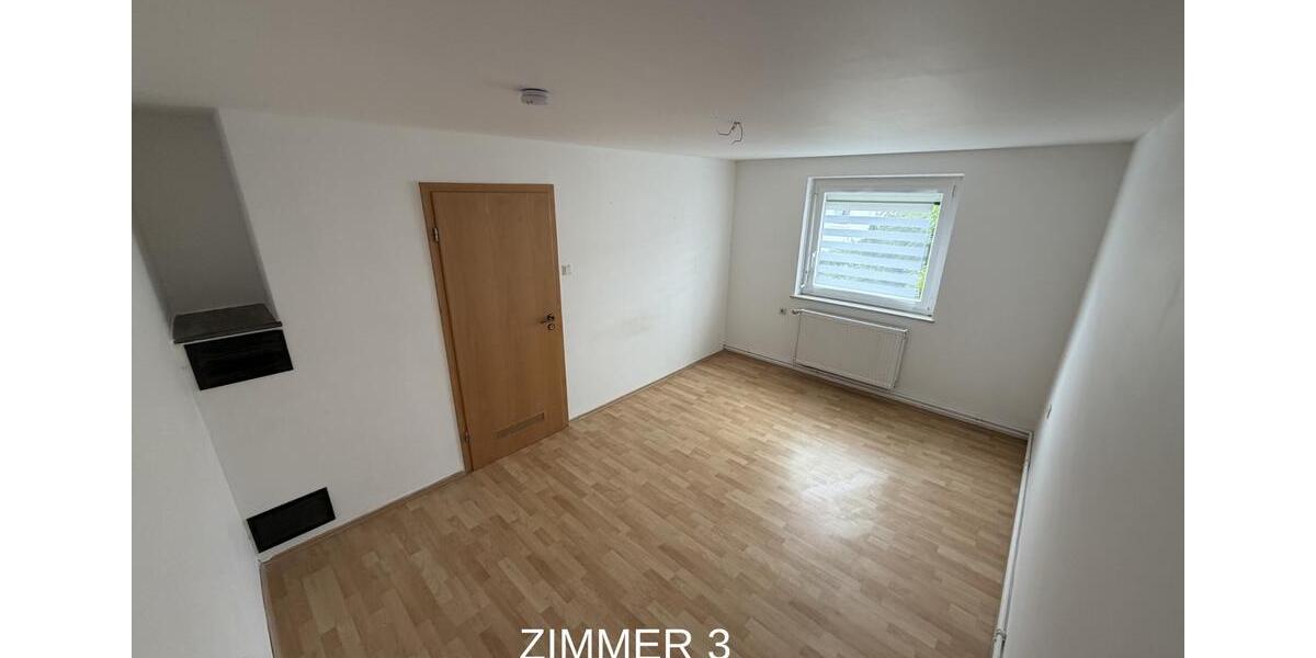 Erdgeschoßwohnung Villingen-Schwenningen Schwenningen - 3 Zimmer, 75 m&sup2;, 750&euro; | Angebot:26656533