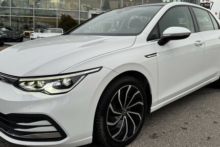 VW Golf 1 ST EDITION VIII LIM. STYLE/MASSAGE/MEMORY 128.913 km 16.800 &euro; Villingen-Schwenningen 78054