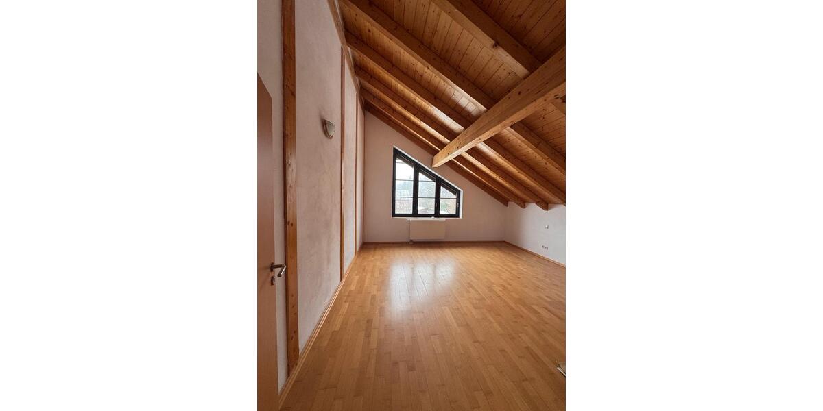 Einfamilienhaus Königsfeld im Schwarzwald - 6 Zimmer, 294 m&sup2;, 599.000&euro; | Angebot:25882356