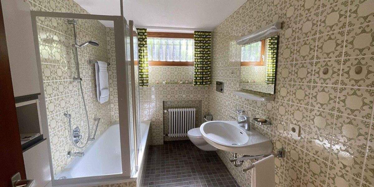 Bungalow Villingen-Schwenningen Villingen - 1 Zimmer, 315 m&sup2;, 698.000&euro; | Angebot:25685285