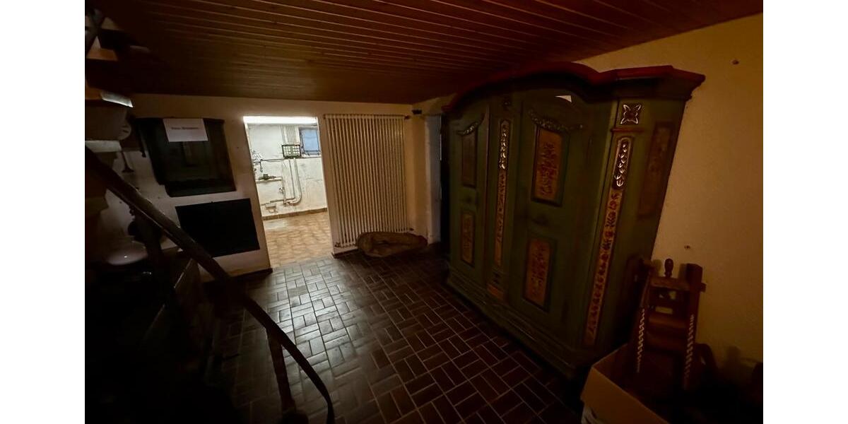 Einfamilienhaus Villingen-Schwenningen Schwenningen - 6 Zimmer, 150 m&sup2;, 330.000&euro; | Angebot:25999076