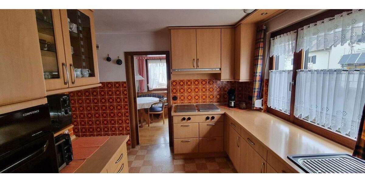 Einfamilienhaus Rottweil-Göllsdorf Göllsdorf - 6 Zimmer, 130 m&sup2;, 300.000&euro; | Angebot:25654264