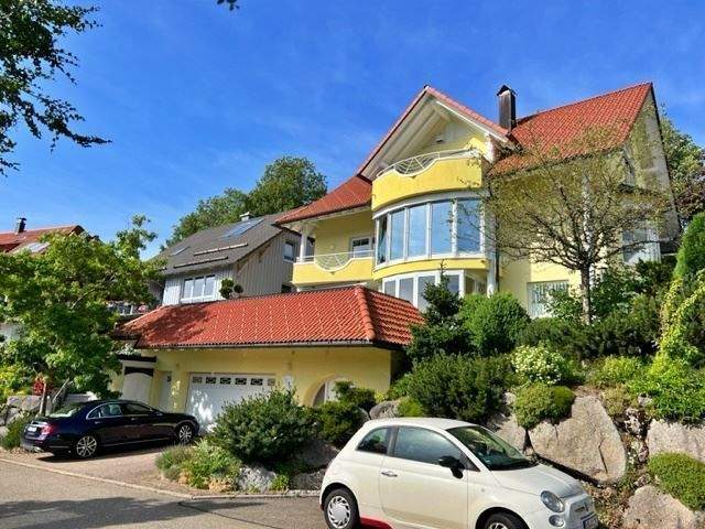 Einfamilienhaus Schonach im Schwarzwald - 6 Zimmer, 300 m&sup2;, 775.000&euro; | Angebot:25734451