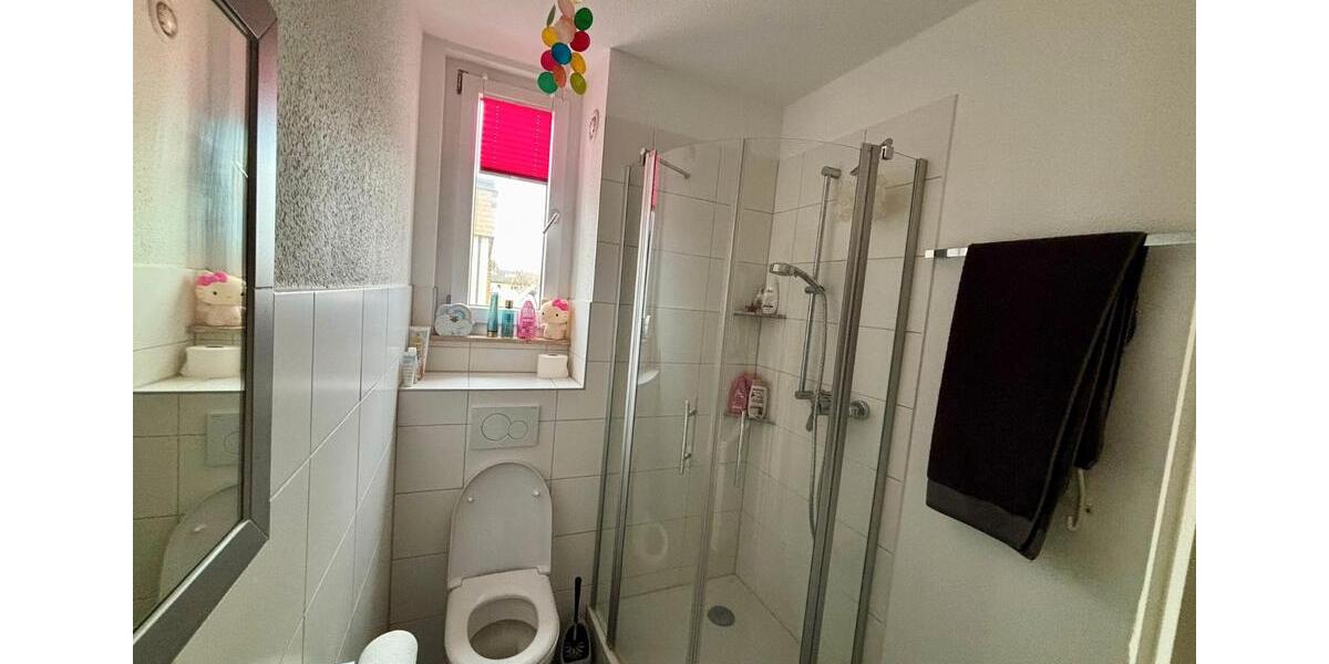 Doppelhaushälfte Villingen-Schwenningen Schwenningen - 5.5 Zimmer, 136 m&sup2;, 459.000&euro; | Angebot:26048202