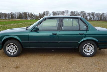 BMW 318 146.000 km 10.500 &euro; Hausen ob Verena 78595