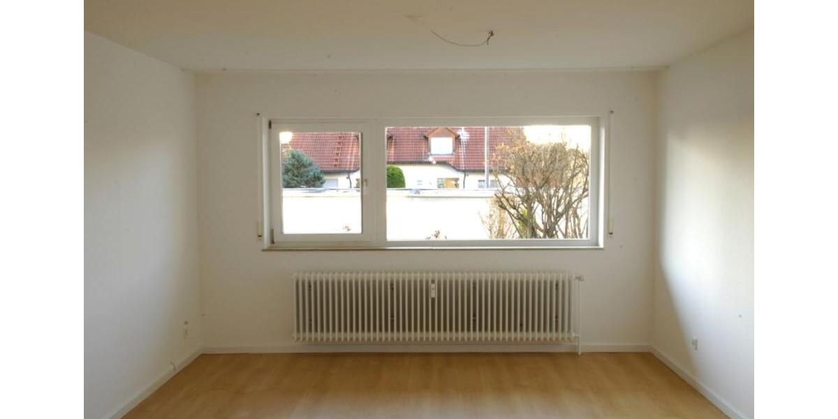 Etagenwohnung Villingen-Schwenningen Schwenningen - 1 Zimmer, 46 m&sup2;, 420&euro; | Angebot:25365025