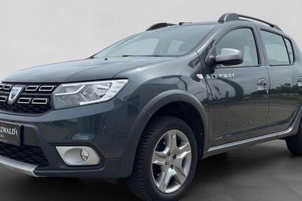 Dacia Sandero 84.538 km 8.990 &euro; Villingen-schwenningen 78052