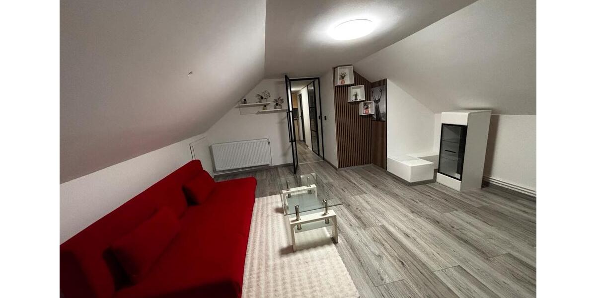 Dachgeschoßwohnung Oberndorf am Neckar - 2 Zimmer, 50 m&sup2;, 650&euro; | Angebot:25540136