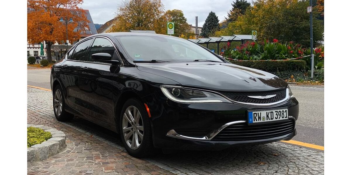 Chrysler 200 111.200 km 10.600 &euro; Schramberg 78713
