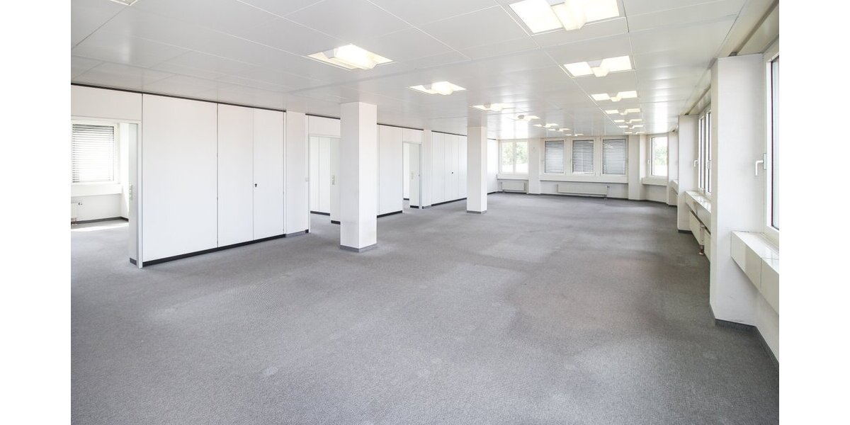 Attraktive Gewerbeimmobilie mit großer Produktionshalle & Büroflächen - Teilflächen möglich! - Gewerbeobjekt Zimmern | Angebot:22442245