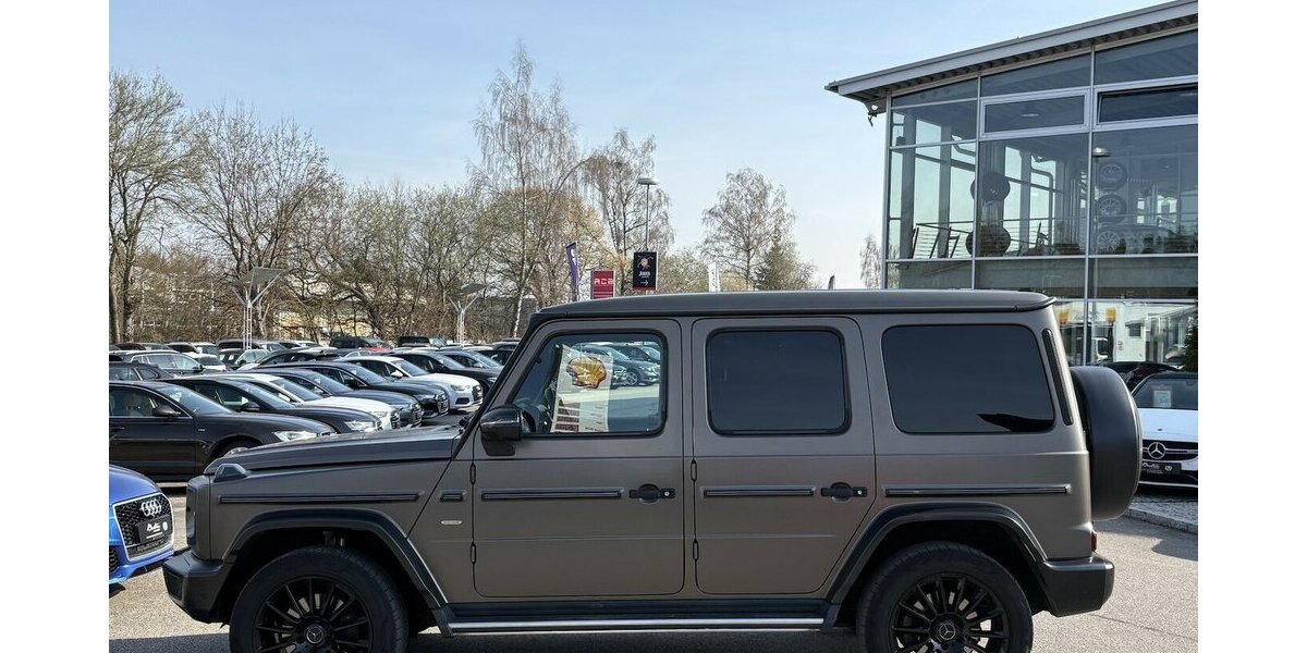 Mercedes-Benz G 400 d Stronger Than Time 360°/ACC/BURM/MASSAGE 141.105 km 102.900 &euro; Villingen-Schwenningen 78054