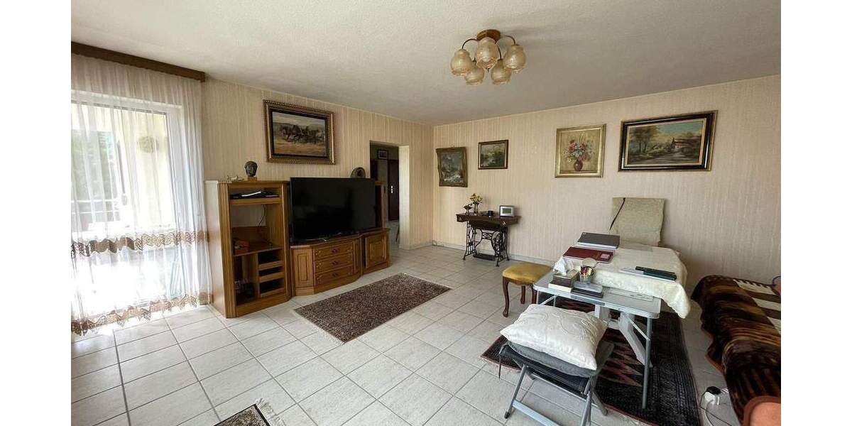 Etagenwohnung Rietheim-Weilheim Rietheim - 4 Zimmer, 107 m&sup2;, 230.000&euro; | Angebot:26015643