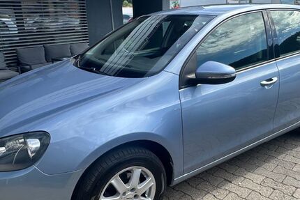 VW Golf 163.536 km 3.950 &euro; Tuttlingen 78532