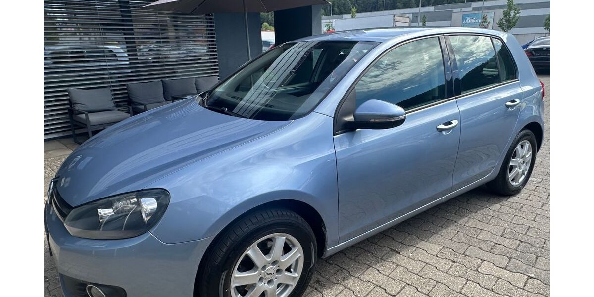 VW Golf 163.536 km 3.950 &euro; Tuttlingen 78532