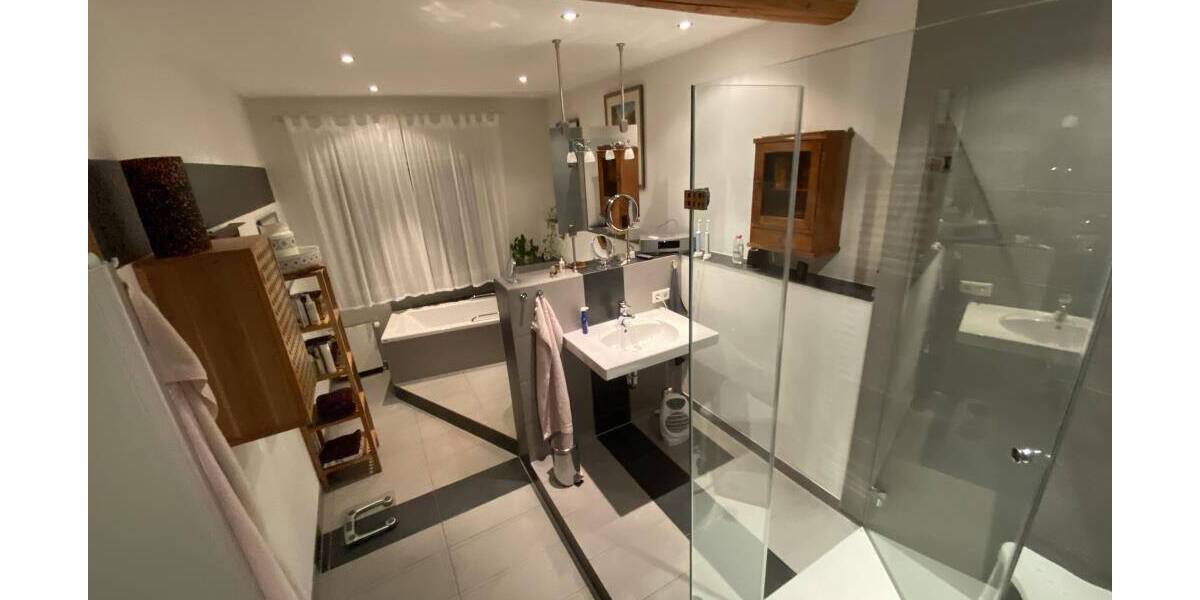 Mehrfamilienhaus, Wohnhaus Villingen-Schwenningen Villingen - 1 Zimmer, 680.000&euro; | Angebot:25701096