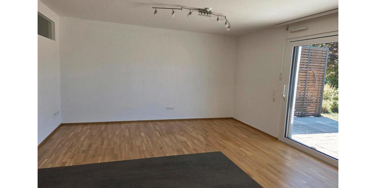 Erdgeschoßwohnung Villingen-Schwenningen Schwenningen - 4 Zimmer, 130 m&sup2;, 525.000&euro; | Angebot:27228726