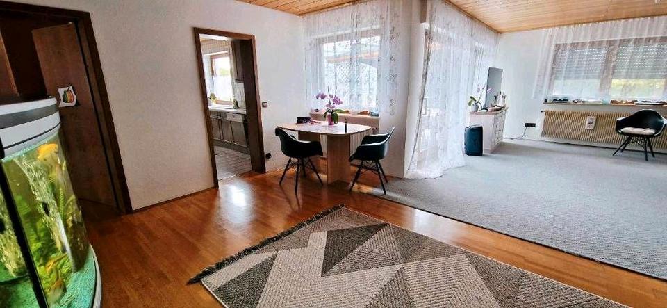 Etagenwohnung Spaichingen - 2 Zimmer, 100 m&sup2;, 1.000&euro; | Angebot:26519392
