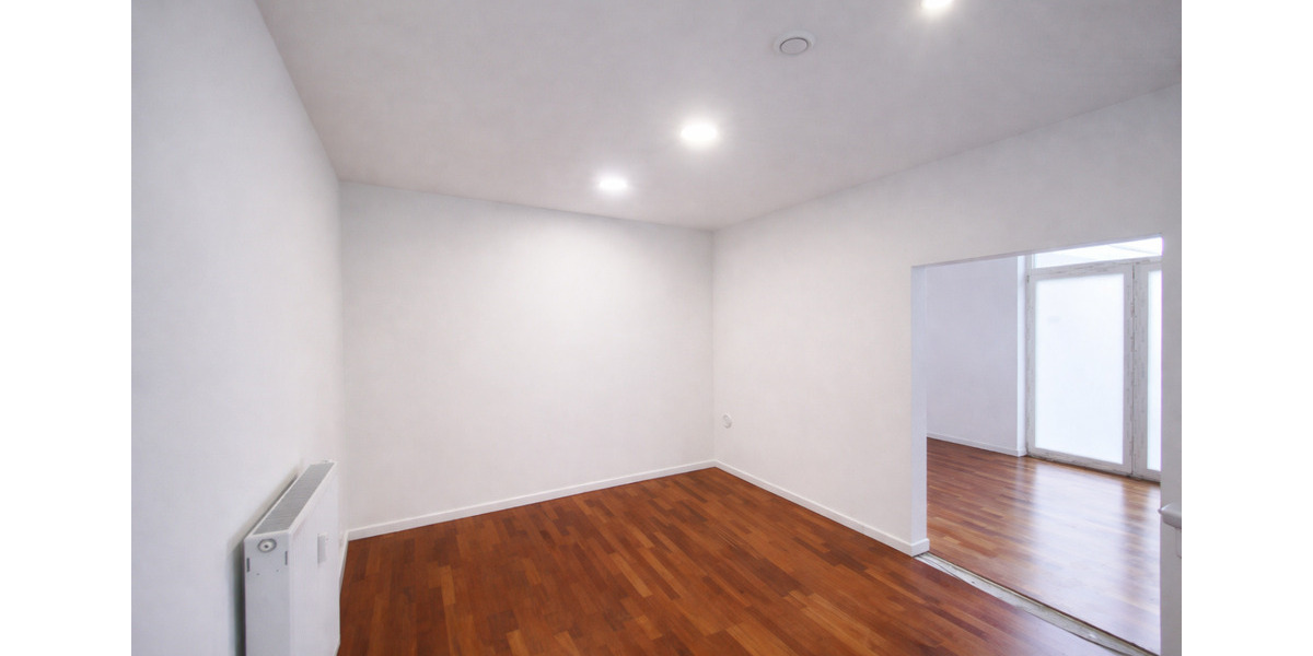 Erdgeschoßwohnung Villingen-Schwenningen Kopsbühl - 6 Zimmer, 160 m&sup2;, 1.660&euro; | Angebot:25146812