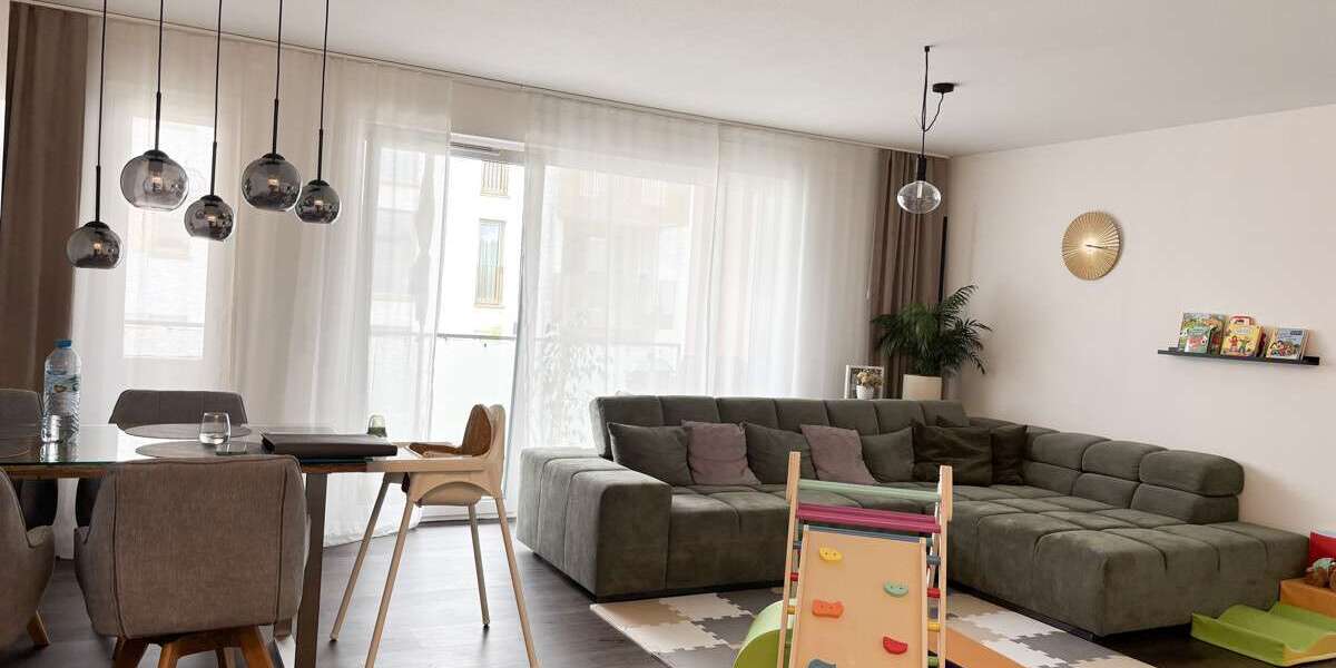 Etagenwohnung Villingen-Schwenningen Schwenningen - 3 Zimmer, 79 m&sup2;, 945&euro; | Angebot:26663390