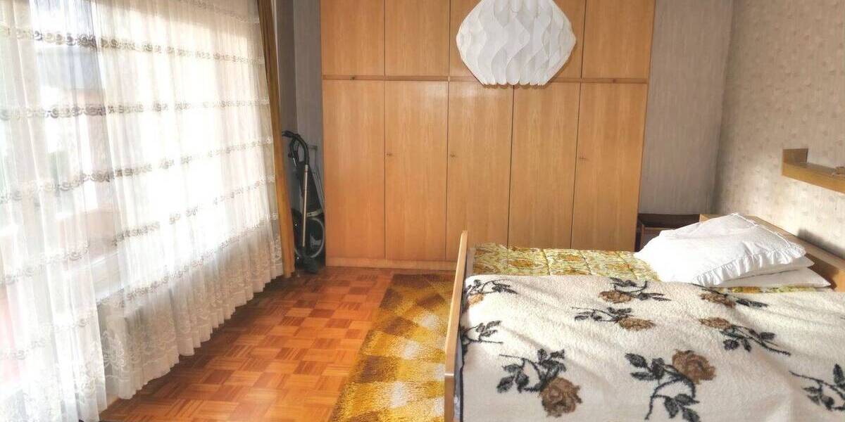 Mehrfamilienhaus, Wohnhaus Tuningen - 6 Zimmer, 132 m&sup2;, 310.000&euro; | Angebot:25676915