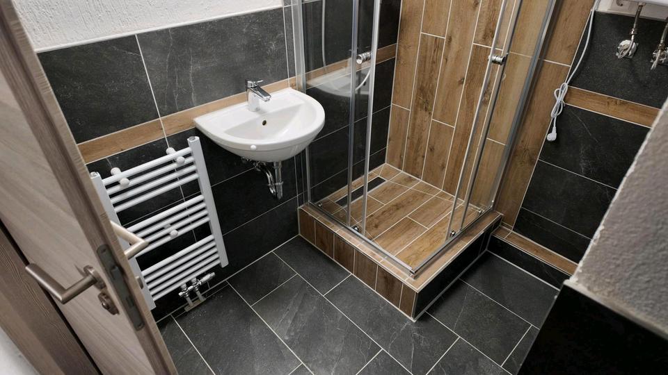 Dachgeschoßwohnung Tuttlingen - 2 Zimmer, 50 m&sup2;, 600&euro; | Angebot:25312636