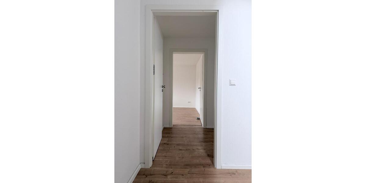 Dachgeschoßwohnung Villingen-Schwenningen Schwenningen - 2 Zimmer, 65 m&sup2;, 800&euro; | Angebot:26535213