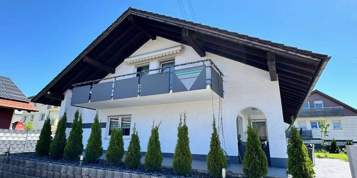 Einfamilienhaus Oberndorf am Neckar / Hochmössingen Hochmössingen - 5 Zimmer, 220 m&sup2;, 499.000&euro; | Angebot:25683344