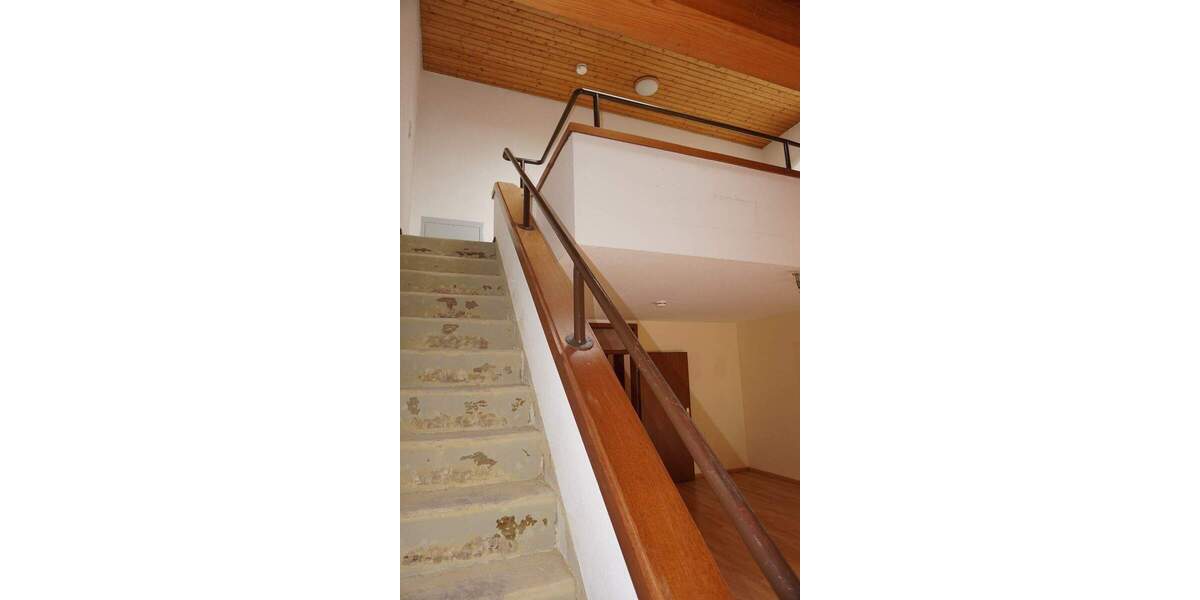 Etagenwohnung Schramberg - 2 Zimmer, 95 m&sup2;, 160.000&euro; | Angebot:25707911