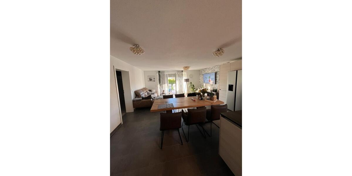 Erdgeschoßwohnung Schramberg - 4 Zimmer, 116 m&sup2;, 425.000&euro; | Angebot:25570785