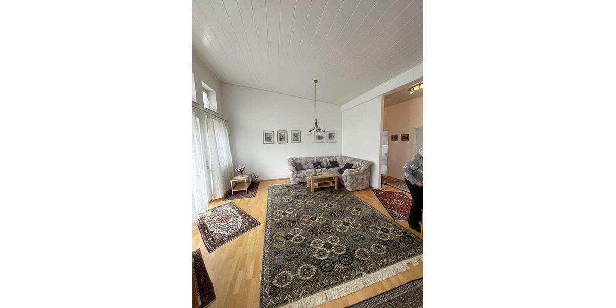 Dachgeschoßwohnung Bad Dürrheim - 2 Zimmer, 78 m&sup2;, 1.085&euro; | Angebot:26528700