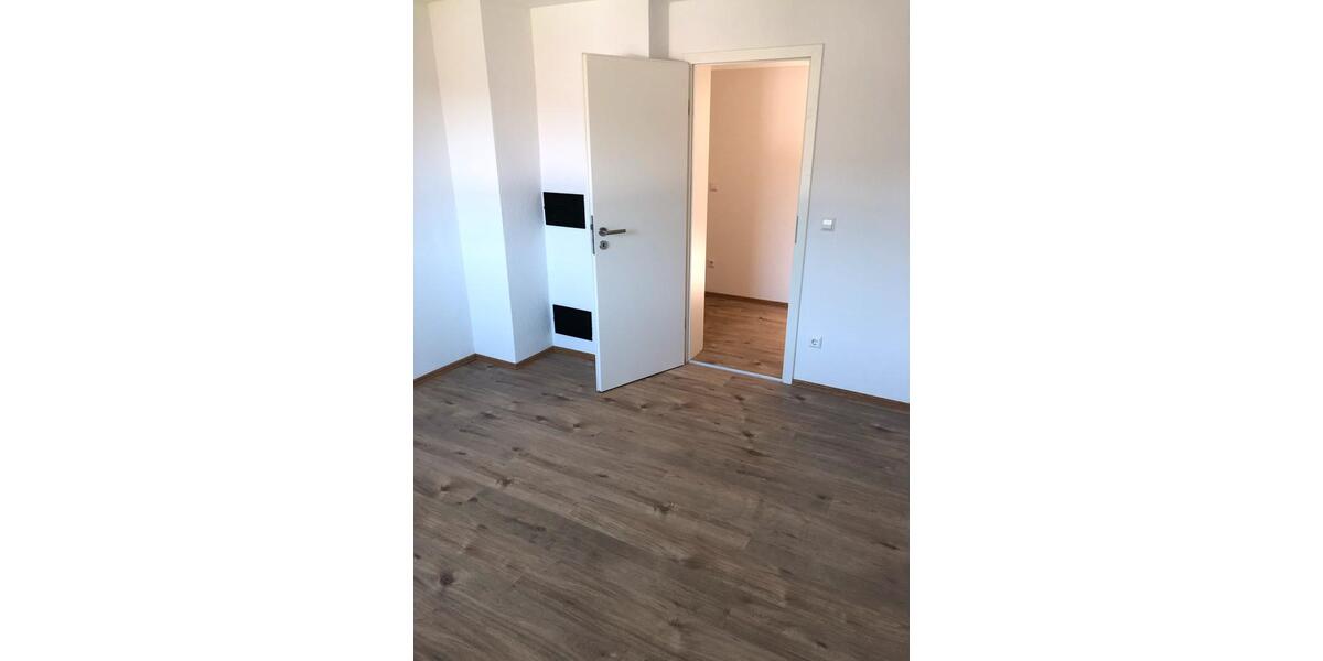 Maisonettenwohnung Tuttlingen - 4.5 Zimmer, 115 m&sup2;, 1.050&euro; | Angebot:24444670
