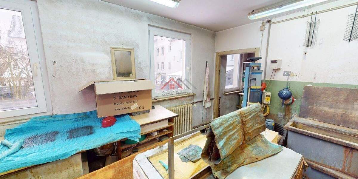 Doppelhaushälfte Tuttlingen - 6 Zimmer, 150 m&sup2;, 135.000&euro; | Angebot:25667764