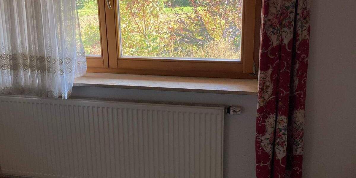 Einfamilienhaus Sankt Georgen im Schwarzwald Stadtgebiet - 3 Zimmer, 112 m&sup2;, 379.000&euro; | Angebot:25728686