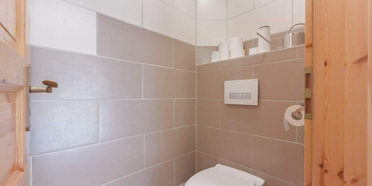 Einfamilienhaus Tennenbronn / Tennenbronn Tennenbronn - 8 Zimmer, 184 m&sup2;, 298.000&euro; | Angebot:25691611