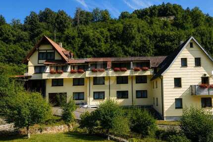 Gewerbeobjekt Oberndorf am Neckar - 600.000&euro; | Angebot:27237392