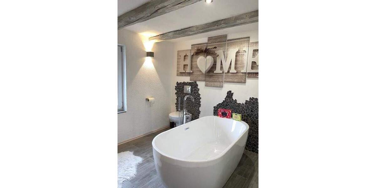 Einfamilienhaus Furtwangen im Schwarzwald Schönenbach - 7 Zimmer, 320 m&sup2;, 478.000&euro; | Angebot:25896640