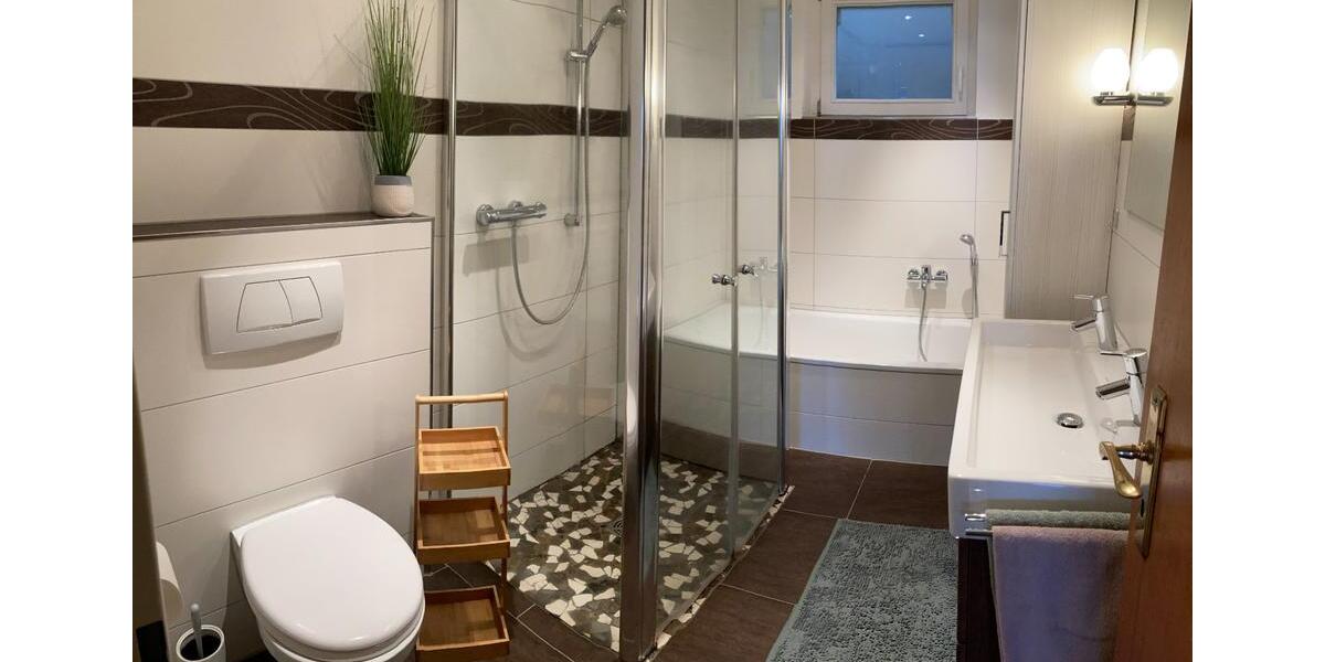 Hochparterre Bonndorf im Schwarzwald - 3.5 Zimmer, 87 m&sup2;, 209.800&euro; | Angebot:25942109