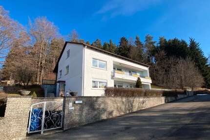 Haus Deisslingen - 8 Zimmer, 240 m&sup2;, 350.000&euro; | Angebot:25625456