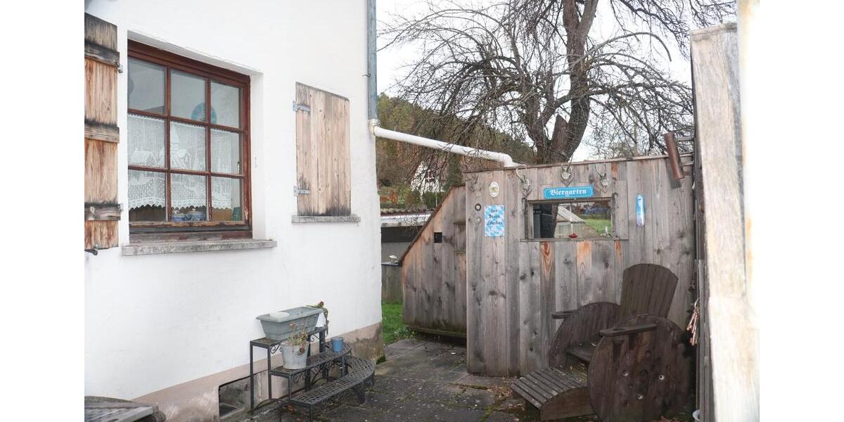 Bauernhaus, Landhaus Dautmergen - 7 Zimmer, 145 m&sup2;, 296.400&euro; | Angebot:24704026