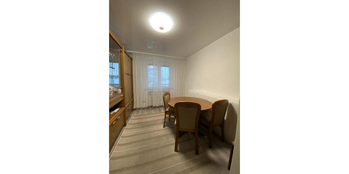 Etagenwohnung Villingen-Schwenningen Schwenningen - 1 Zimmer, 78 m&sup2;, 199.000&euro; | Angebot:25150621