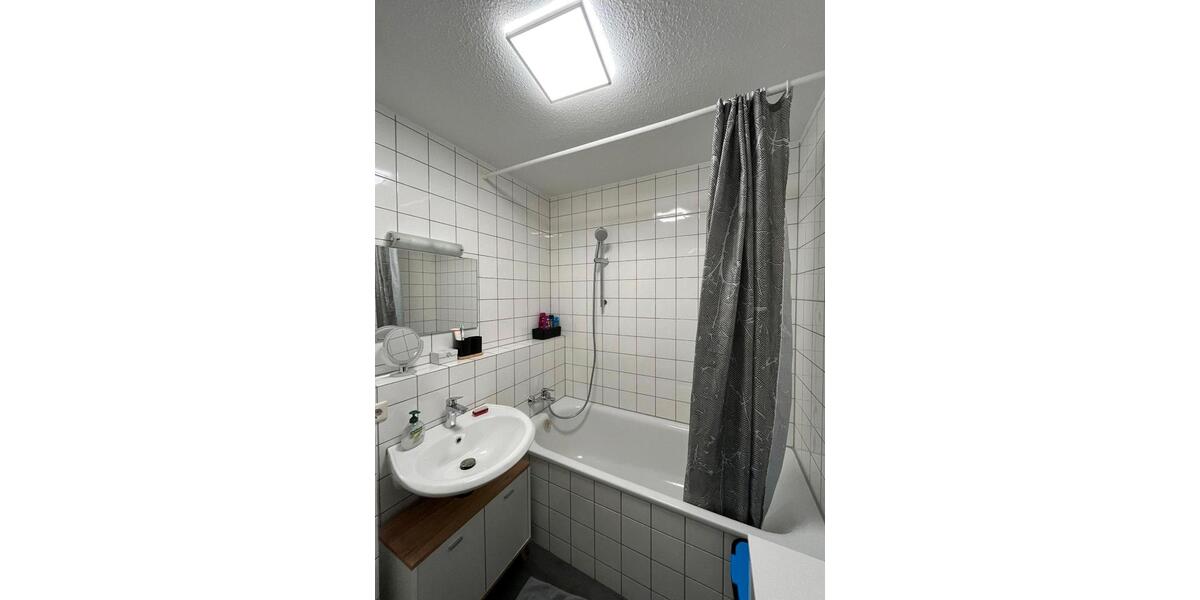 Etagenwohnung Villingen-Schwenningen Schwenningen - 1 Zimmer, 27 m&sup2;, 480&euro; | Angebot:26517757