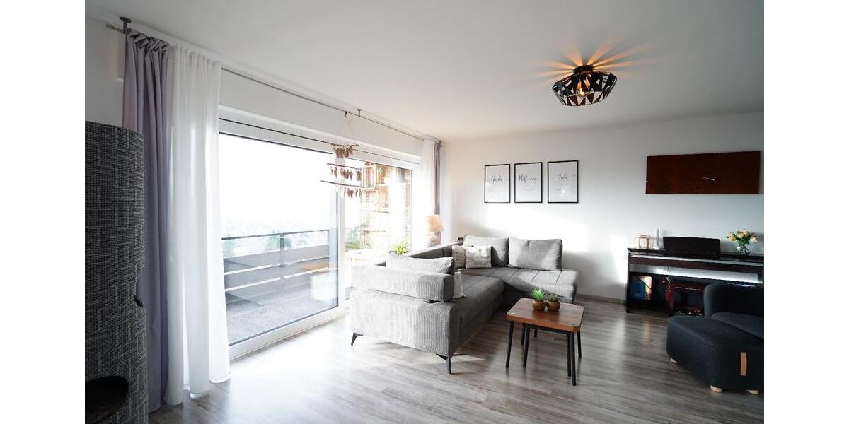 Doppelhaushälfte Tuttlingen - 8.5 Zimmer, 200 m&sup2;, 580.000&euro; | Angebot:26940584