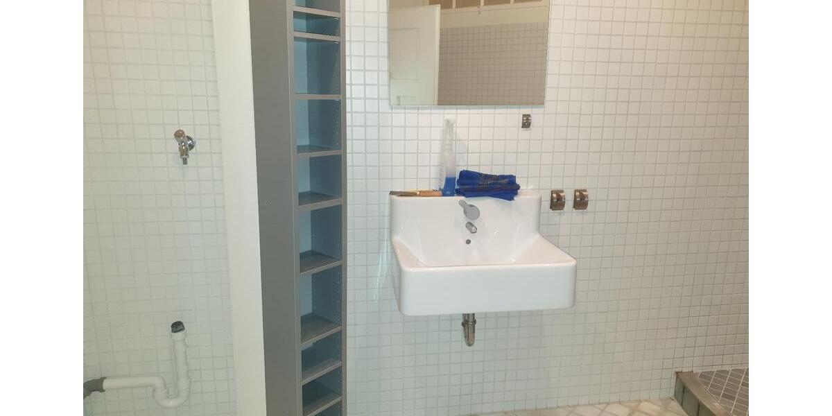 Dachgeschoßwohnung Donaueschingen - 2 Zimmer, 135 m&sup2;, 900&euro; | Angebot:25654103