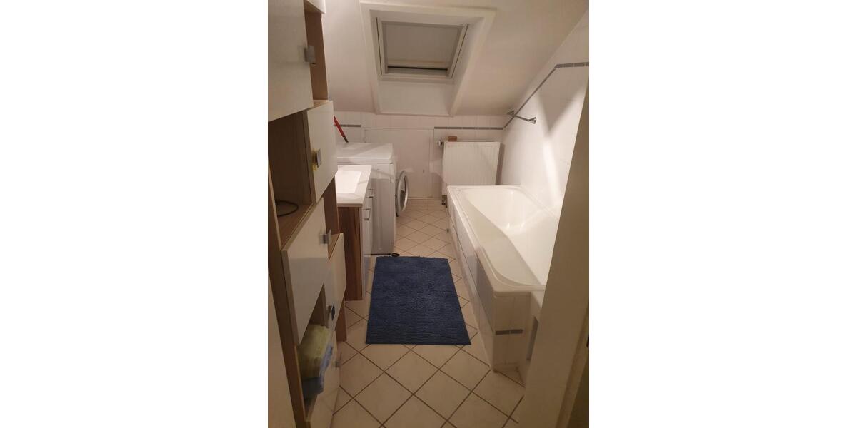 Dachgeschoßwohnung Donaueschingen - 4 Zimmer, 69 m&sup2;, 150.000&euro; | Angebot:25589393