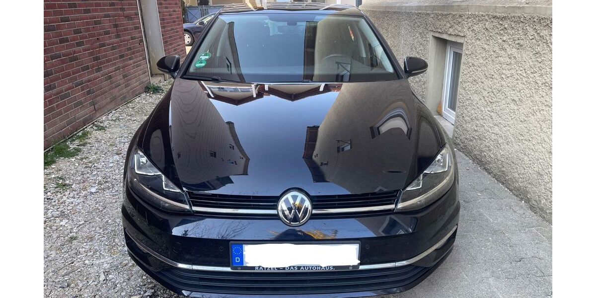 VW Golf 115.000 km 14.300 &euro; Tuttlingen 78532